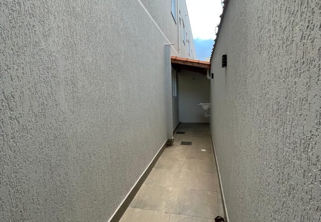 WhatsApp Image 2025-08-24 at 16.06.03 (1)