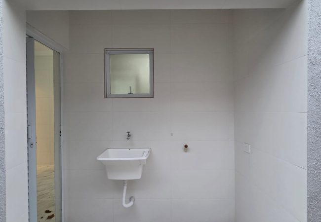 WhatsApp Image 2025-10-14 at 08.08.52