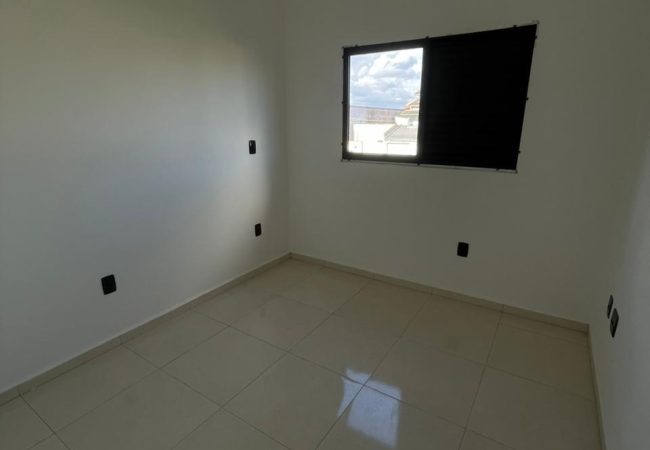 WhatsApp Image 2025-10-20 at 16.19.49 (1)